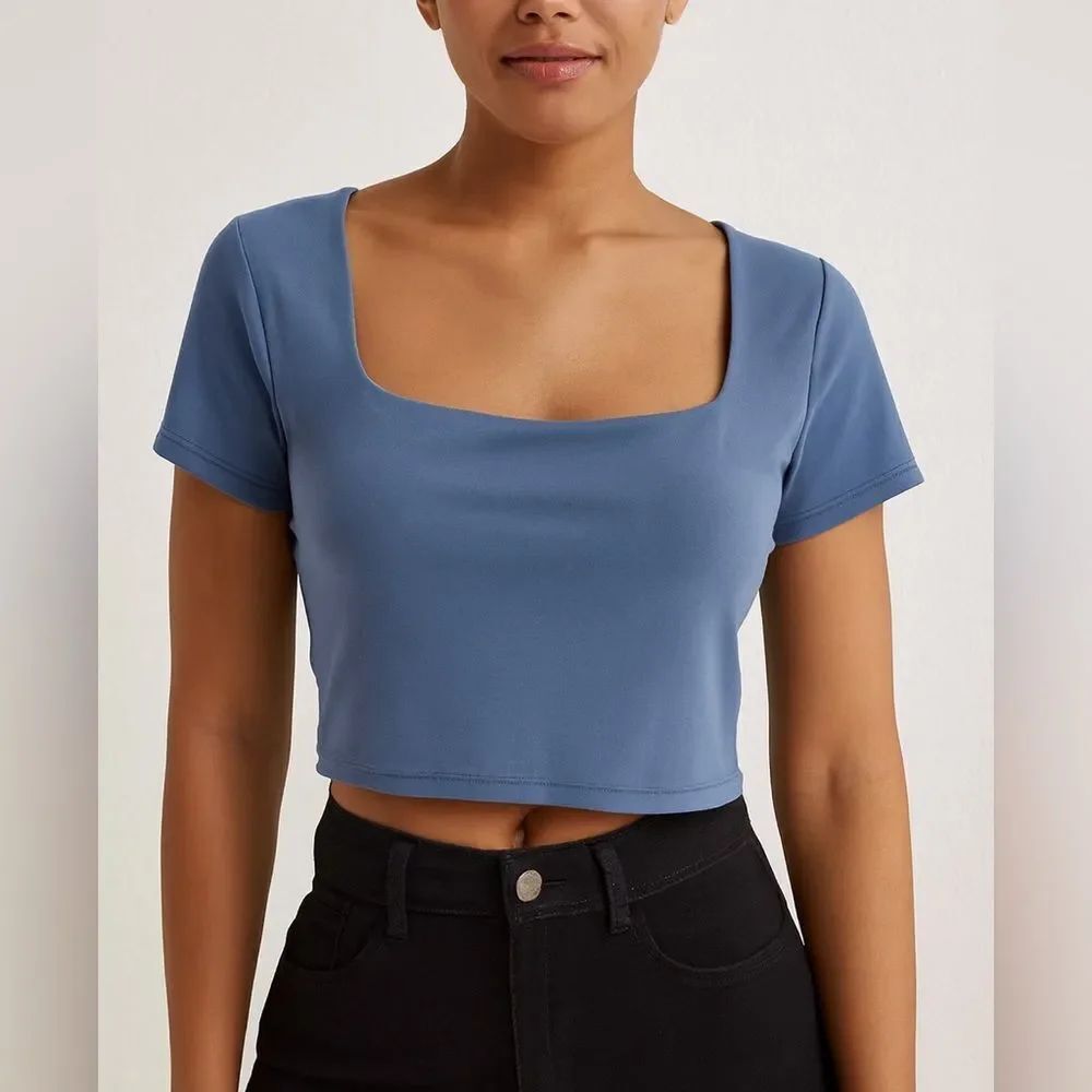 Offline by Aerie Real Me Blue Cropped Top Built-In Shelf Square Neck Tee Size L